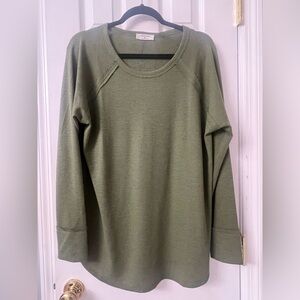 NWOT Zenana Olive Green waffle top XL